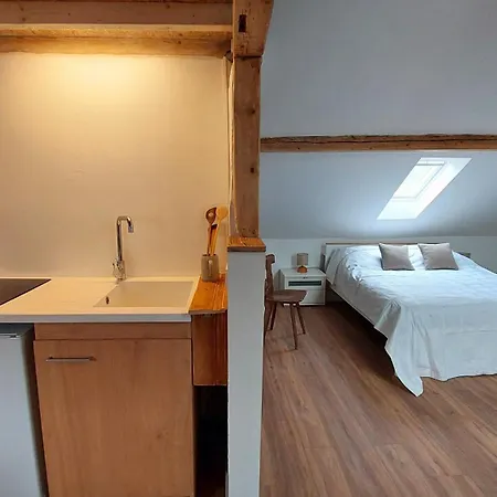 Accommodatie bij particulieren Large Private Near Center With Free Public Parking